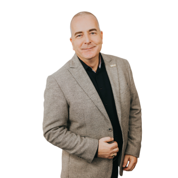 Denis-Godin_Headshot_Strix-Team_Chief-Technology-Officer-Deputy-CEO_Canadian-Aerospace-Defence