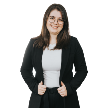 Elise-La-Rivière-Morin_Headshot_Strix-Team_Controller_Canadian-Aerospace-Defence